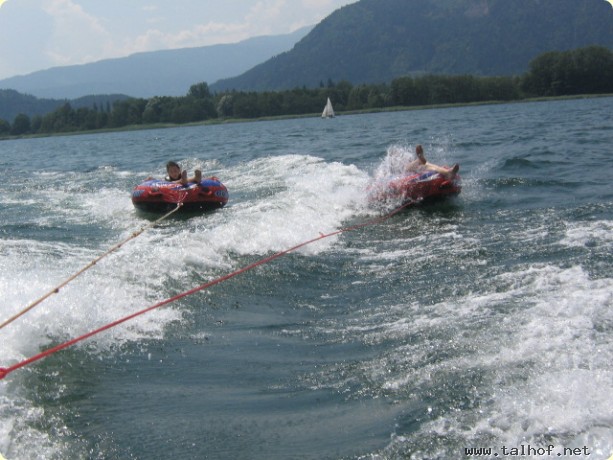 Gummireifenfahrt am Ossiacher See